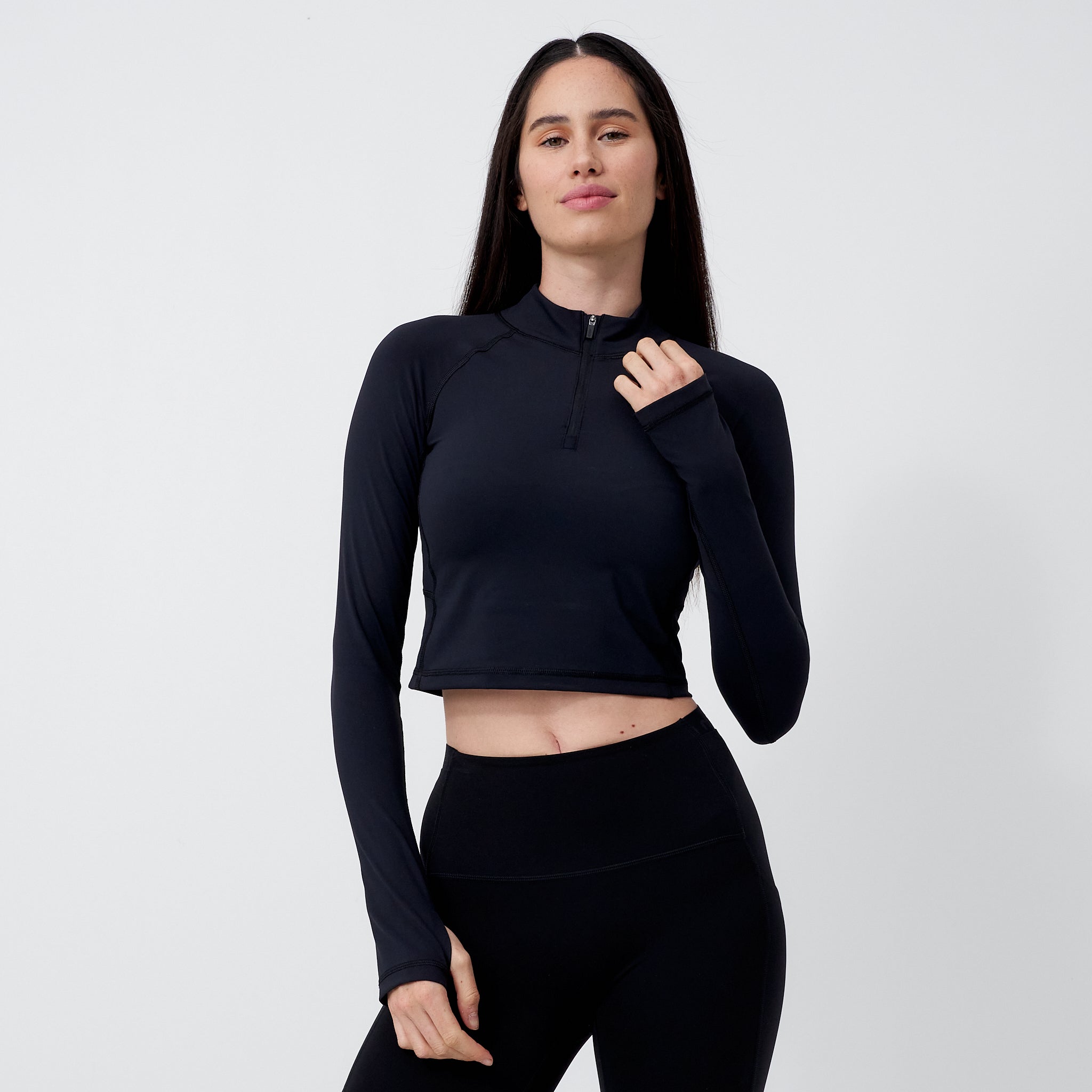 2XU Women's Form Soft Touch Long Sleeve 1/2 Zip in Black | C