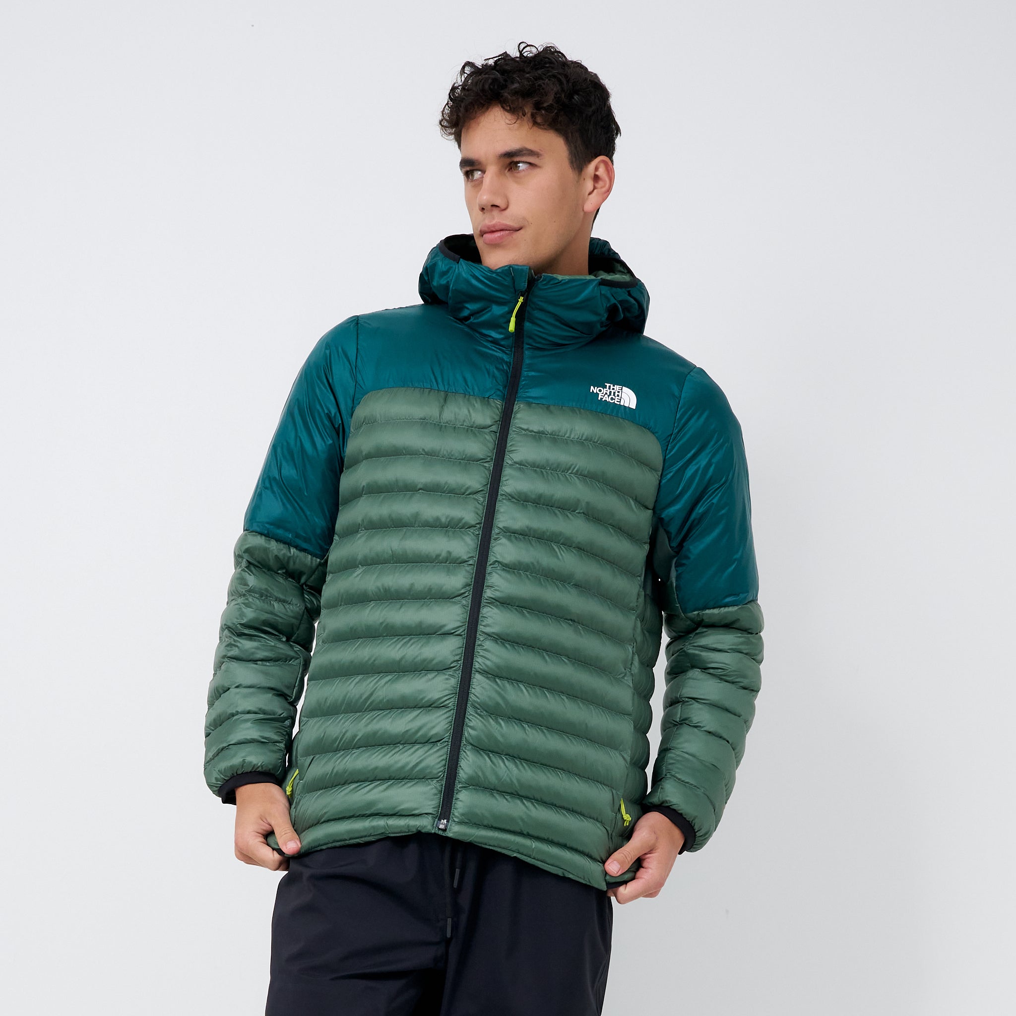 The North Face Terra Peak Men's Jacket in Green CLOTHING