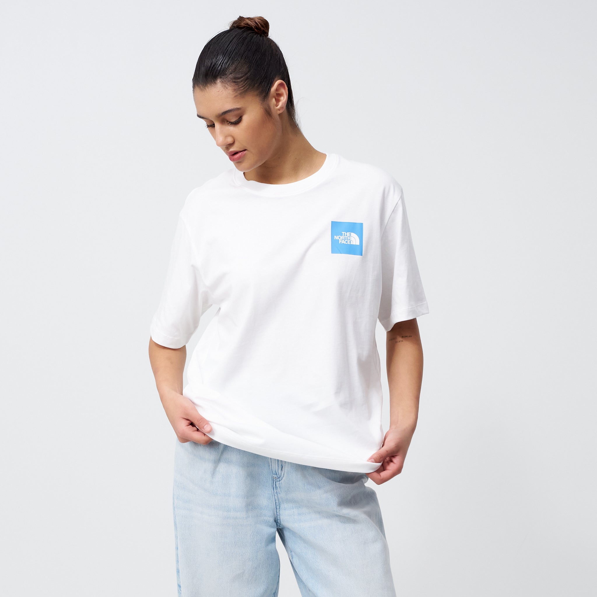 The North Face Relaxed Puzzle Box Logo Unisex Tee in White |