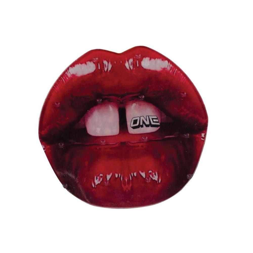 Lips Traction Pad