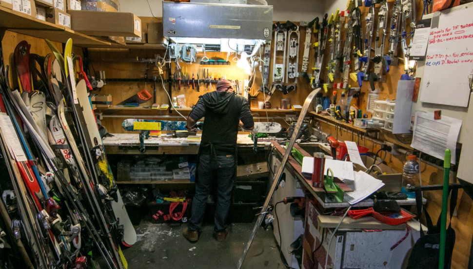 Pro Tips: Waxing Your Skis or Snowboard